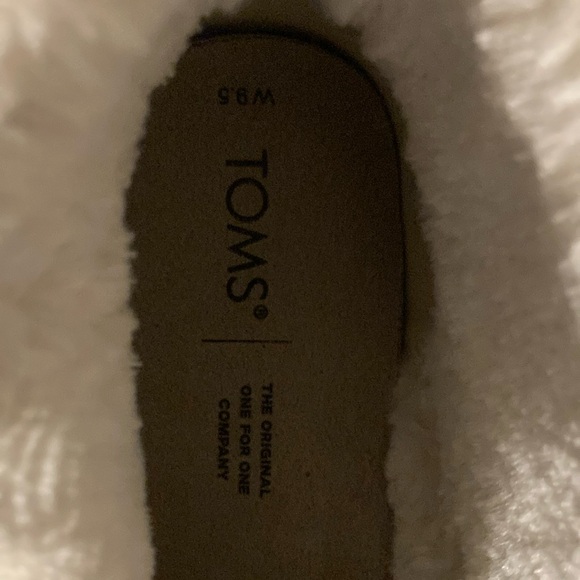 TOMS Women's, Paxton Sneaker - Picture 4 of 8